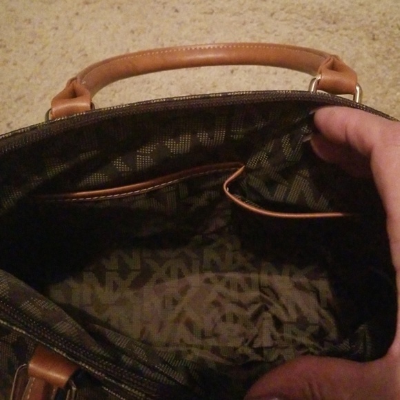 NX purse - Picture 3 of 3